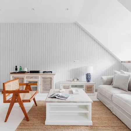 Oficyna Ξενοδοχείο *